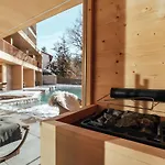 Dilly - Nationalpark 4*