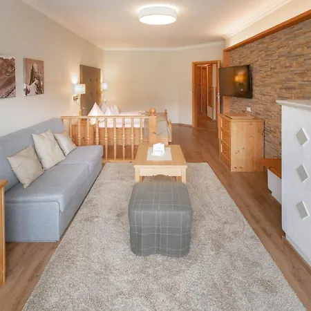 Hotel Dilly - Nationalpark 4*